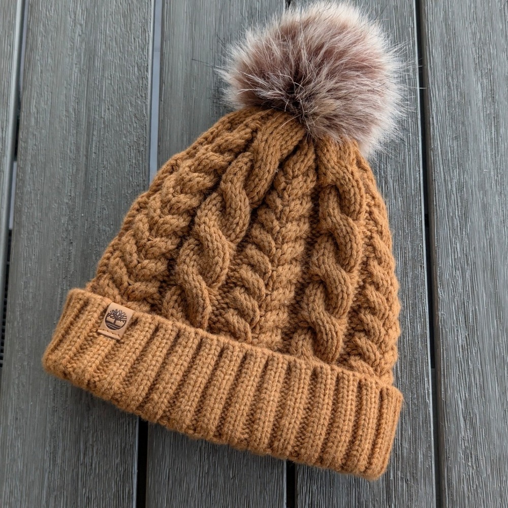 Timberland‎ Kids Wheat Brown Cable Knit Fleece Lined Beanie Faux Fur Pom Hat